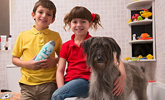 Topsy and Tim S02E18 Washing Mossy