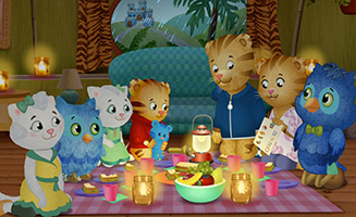 Daniel Tigers Neighborhood S02E13 A Storm in the Neighborhood - After the Neighborhood Storm