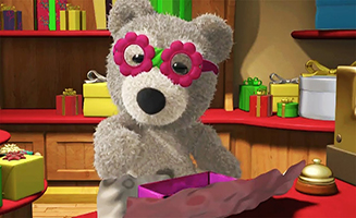Little Charley Bear S02E01 Charley Presents Bellarina
