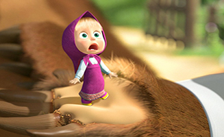 Masha and The Bear S05E10 Mind Your Manners