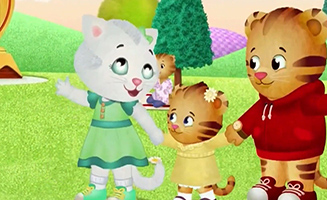 Daniel Tiger's Neighborhood S05E08b Daniel and Max Play at the Playground