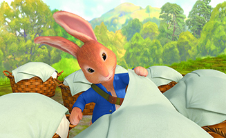 Peter Rabbit S01E01 The Tale of the Radish Robber - The Tale of Two Enemies