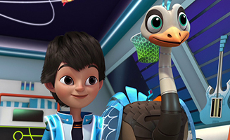 Miles From Tomorrowland S02E08 The First Day of Galactic School - Miles Underwater