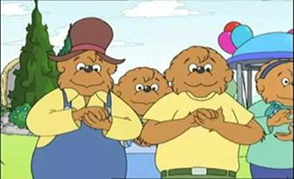 The Berenstain Bears S02E11 House Of Mirrors