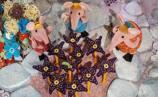 Clangers S02E16 The Moo Flower