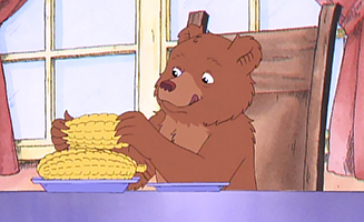Little Bear S02E06 Little Bears Tooth - Little Red Riding Hood - Little Bear and the Cupcakes