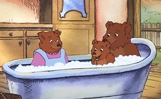 Little Bear S04E05 Family Bath Time - Winter Wonderland - Mitzis Mess