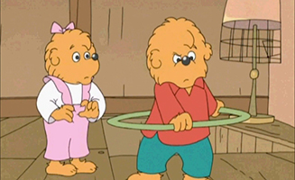 The Berenstain Bears S03E13 Attic Treasure