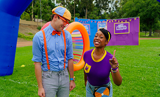 Blippi And Meekah Race To Find Levi