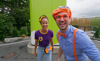 Blippi And Meekah Visit The Space Needle Playground