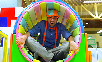 Blippi And Meekah Build An Indoor Playground Fort