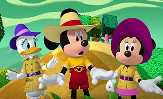 Mickey Mouse Goes On A Dino Safari