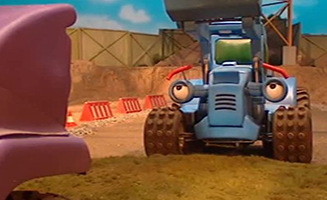 Construction Site S04E02 Space Invaders