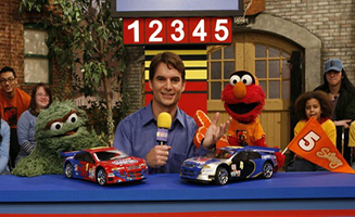 Sesame Street S40E17 Squirmadega Car Race