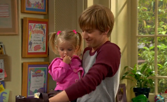Good Luck Charlie S02E02 Somethings Fishy