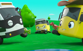 Buster Joue Avec Un Dinosaure