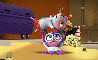 SuperKitties S02E16 Mystery Boot Bandit - Slippery Situation