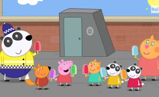 Peppa Pig S08E30 Living Above The Shops
