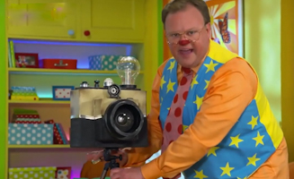 School Photos With Mr Tumble