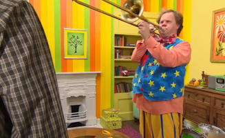 Mr Tumble Plays Music