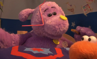 Big And Small S01E15 The Big Sneez