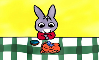 Trotro Rettet Einen Vogel