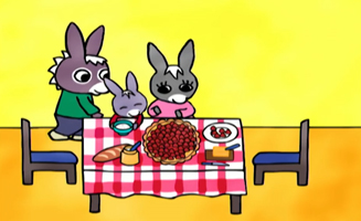 Trotro Spielt Im Haus