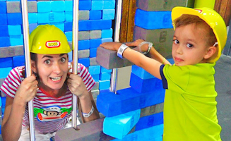 Nikita And Mama Play At The Learning Center For Kids