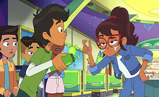 Haileys on It S01E07A Dance Like No Mom is Watching