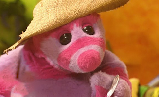 Roly Mo Show S01E63 Spend Spend Spend