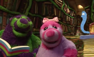 Roly Mo Show S01E15 Beach