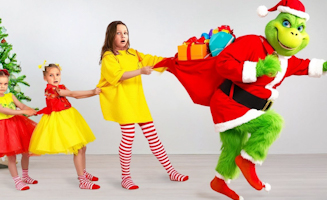 Christmas Vs Grinch Challenge