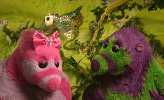 Roly Mo Show S01E79 Three Amigos