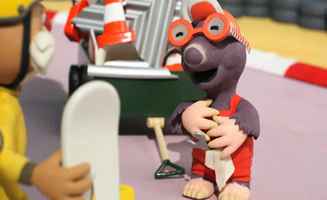 Roary The Racing Car S02E28 Silver Hatch Shapes Up