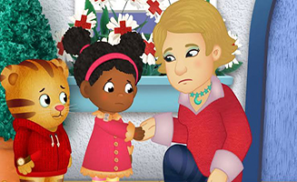 Daniel Tigers Neighborhood S06E06 Miss Elainas Bandage - A Fair Place to Play