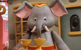 Noddys Toyland Adventures S02E02 Noddy And The Useful Rope