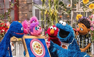 Sesame Street S56E02 Cookie Monsters Big Puzzle