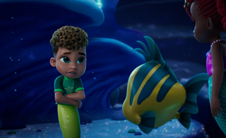 Disney Juniors Ariel S01E14 The Kite Monster Legend - The Spooky Mirror Trick