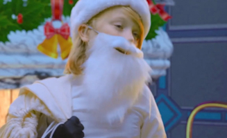 Superzuzaa S01E23 A Fake Santa