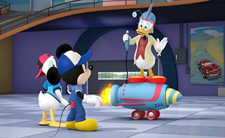 Mickey and the Roadster Racers S02E17 Ski Trippin - My Fair Pete