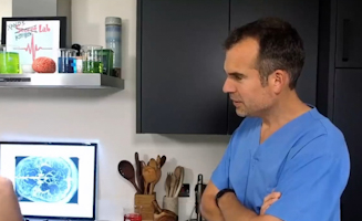 An Hour Of Fun Science Experiments To Try