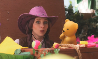 Miss Persona S01E08 The Tidy Up Boogie