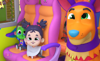 Halloween Wheels On The Bus - Fun Nursery Rhyme