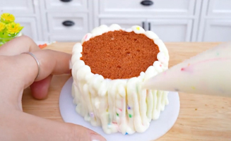 Satisfying Baking Miniature Rainbow Chocolate Drip Cake