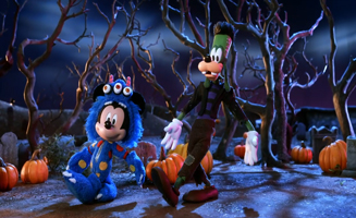 Mickey and Minnies Holiday Songs - Halloween S01E02 Hot Dog Halloween