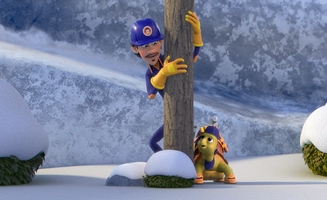 Rubble and Crew S02E24 The Crew Makes Christmas Magical