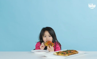 Kids Try Pizza