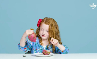 Kids Try Exotic Fruit 2