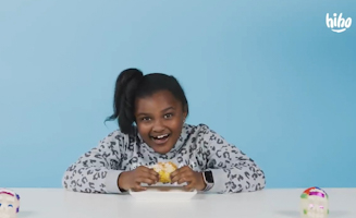 Kids.Try.Dia.De.Los.Muertos.Food