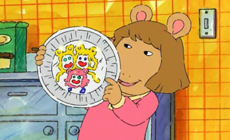 Arthur S10E01